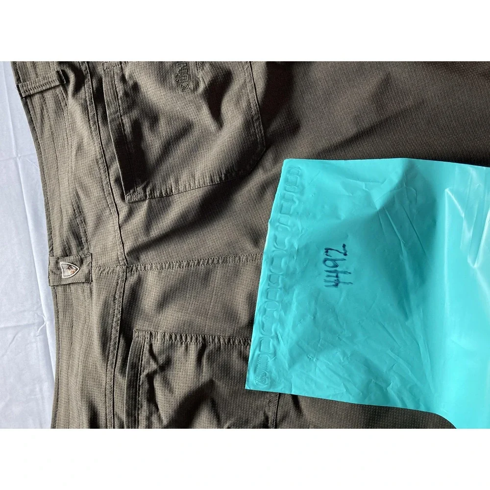 Kuhl Shorts Mens 42 Brown Polyester Chino Performance Travel Casual Summer EUC